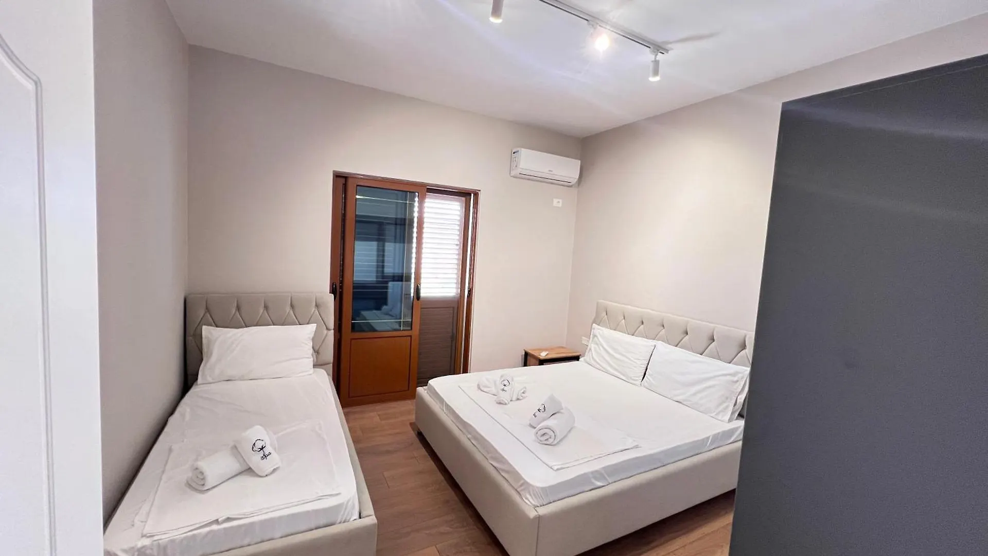 Serene Stay Vlore Aparthotel