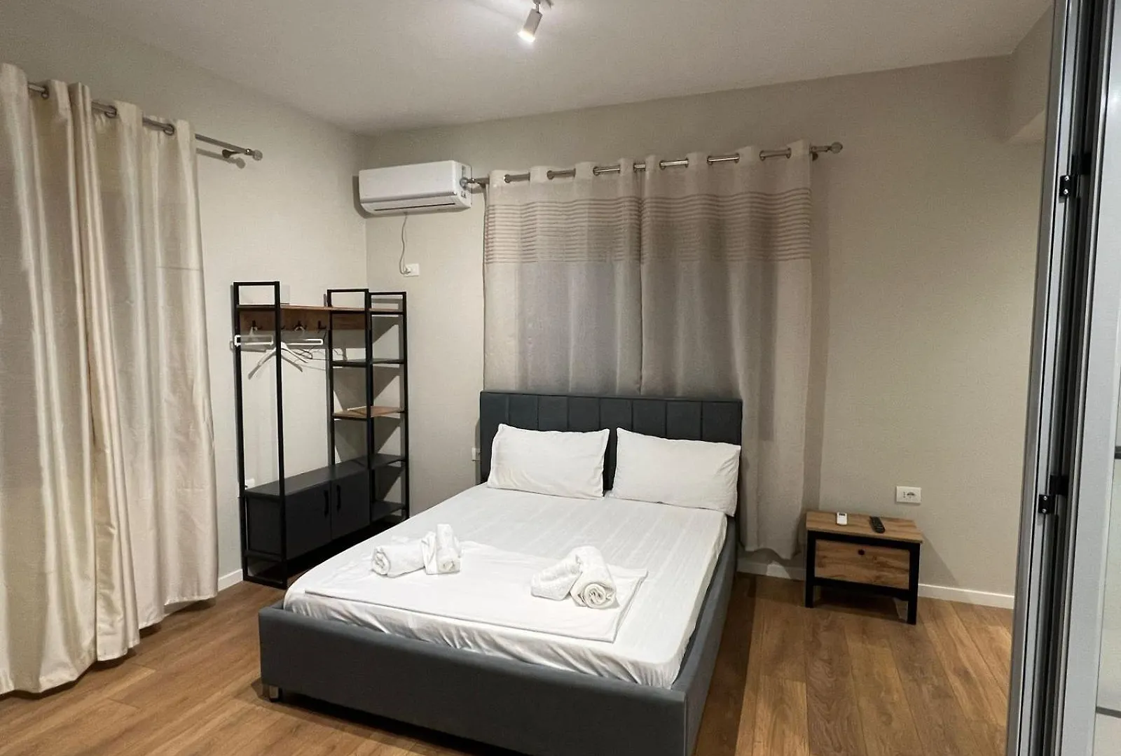 Apart-hotel Serene Stay Vlorë