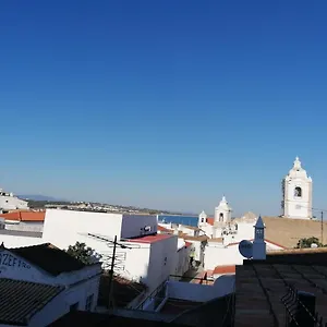Jjs Yard , Lagos Portugal