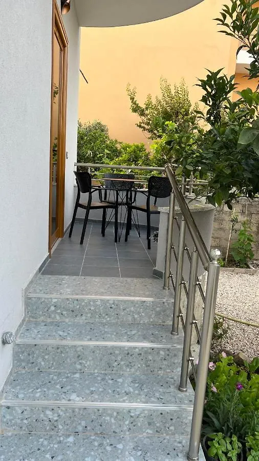 Serene Stay Vlorë Aparthotel