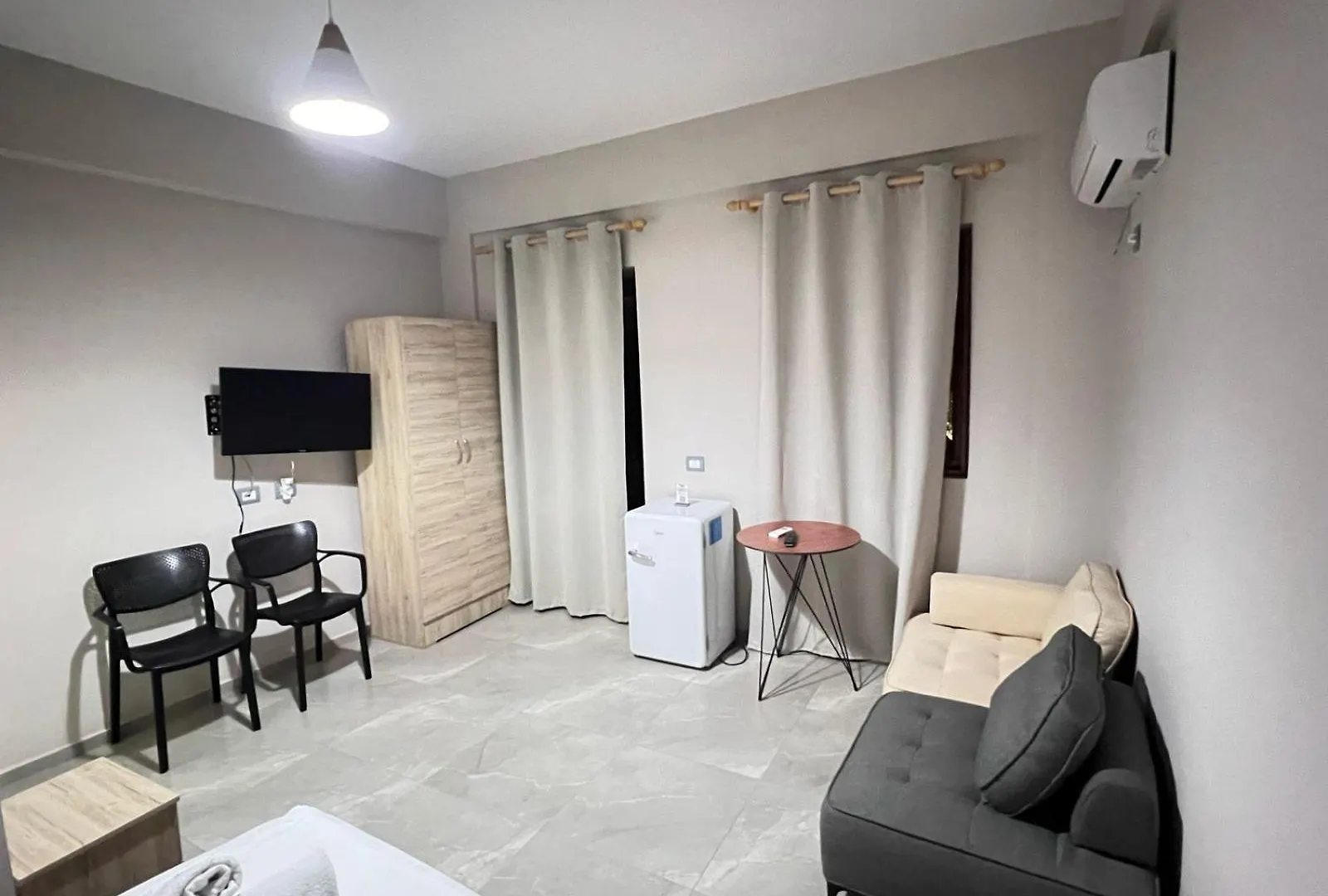 Serene Stay Vlorë Apartahotel