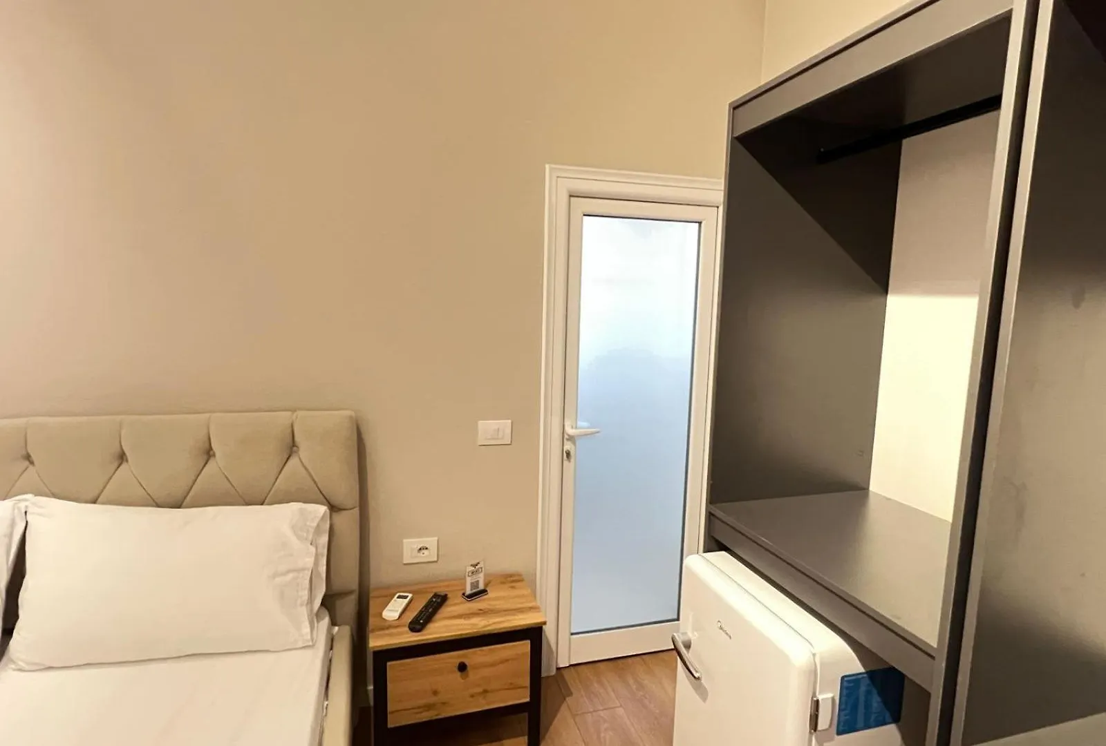 Serene Stay Vlore Aparthotel