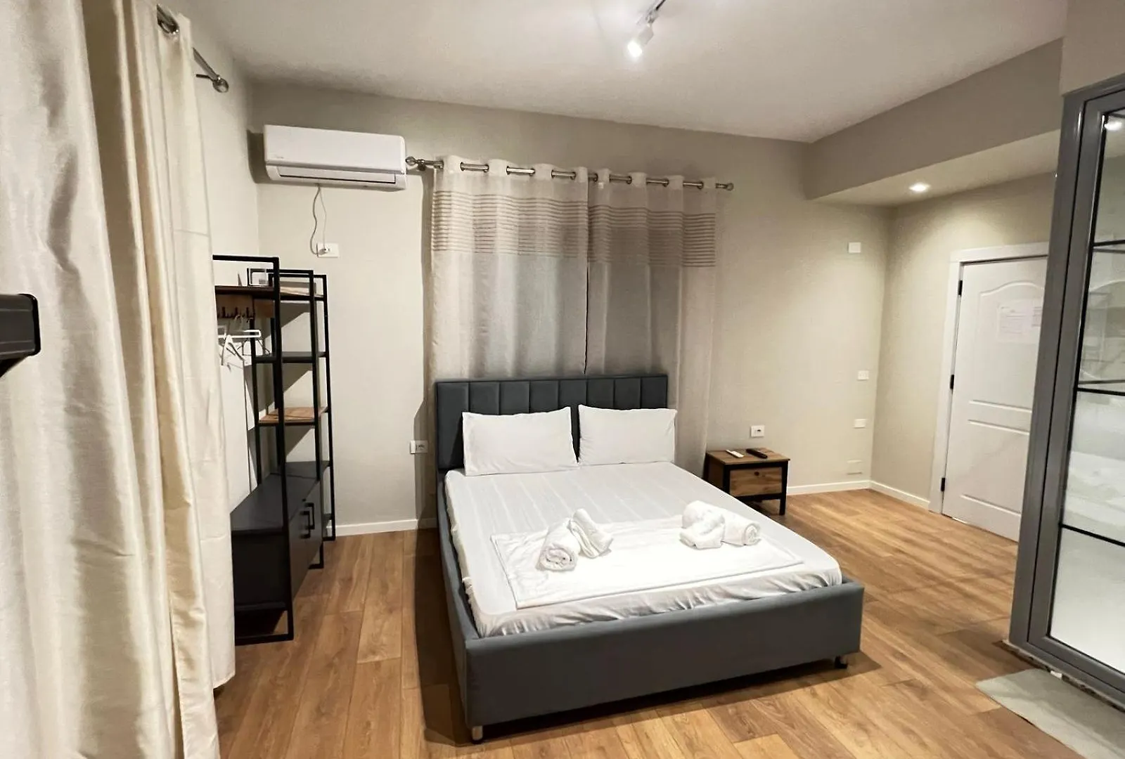Aparthotel Serene Stay Vlore